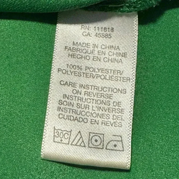 Michael Kors Women’s Size 8‎ Green Button Front Button Shoulder Sleeveless Top - Picture 7 of 7